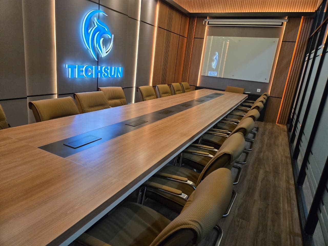 ruang meeting techsun indonesia perkasa